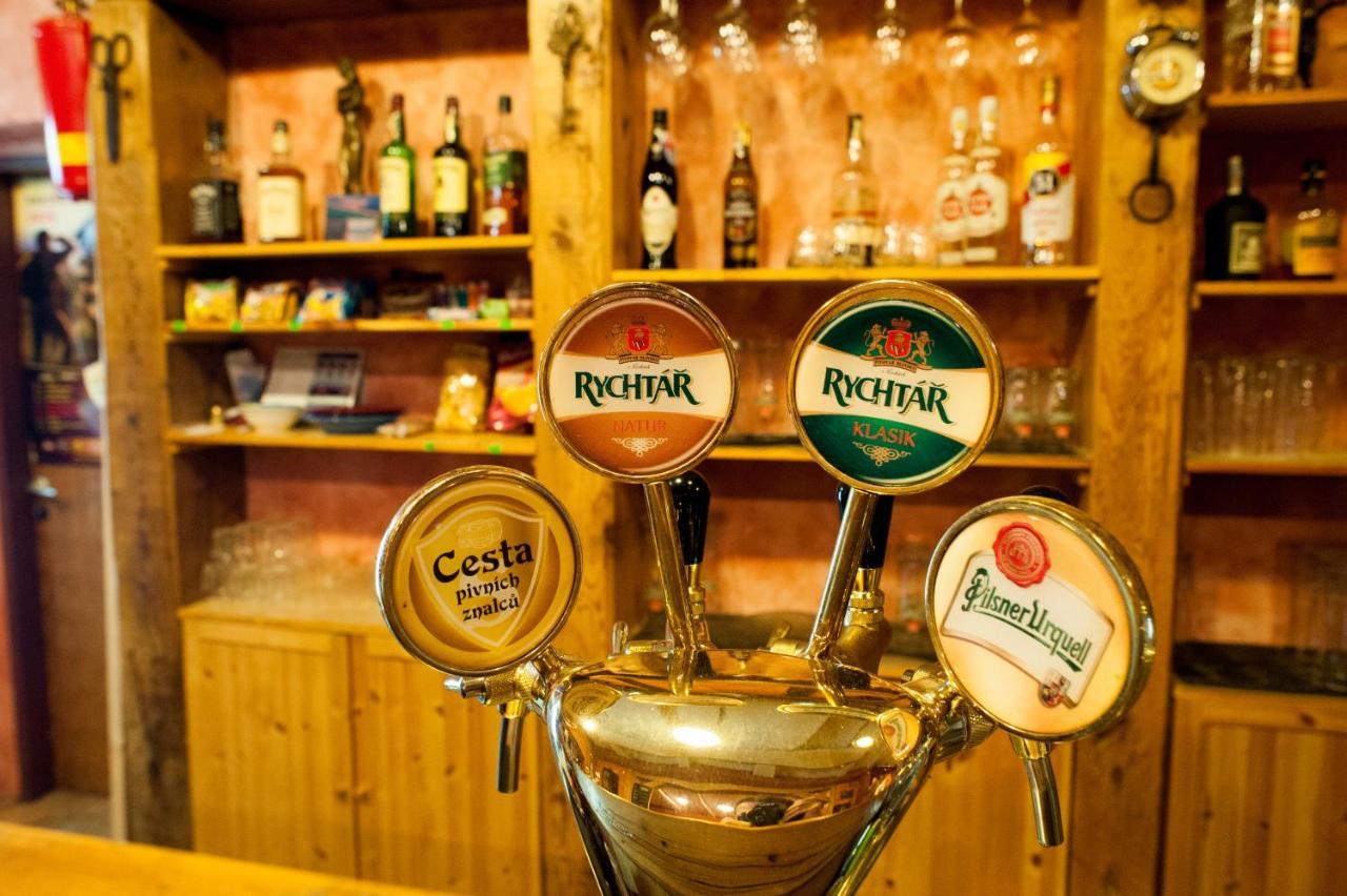 Drevak "U Elisky" Hotel Cisovice Exterior photo
